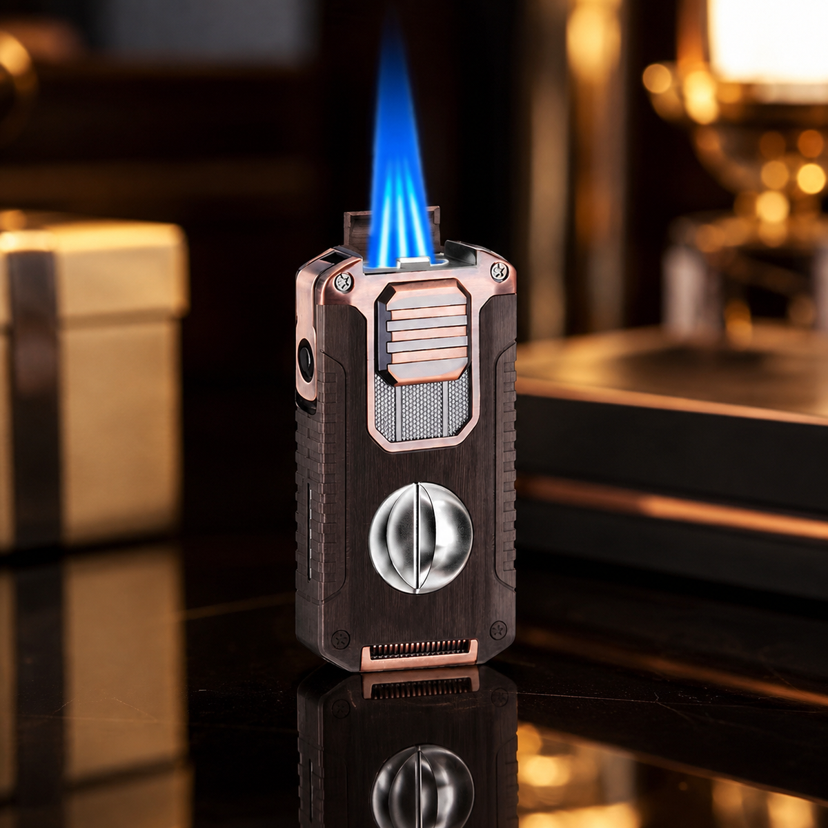 Vintage-Inspired Luxury Refillable Lighter - Detail 2