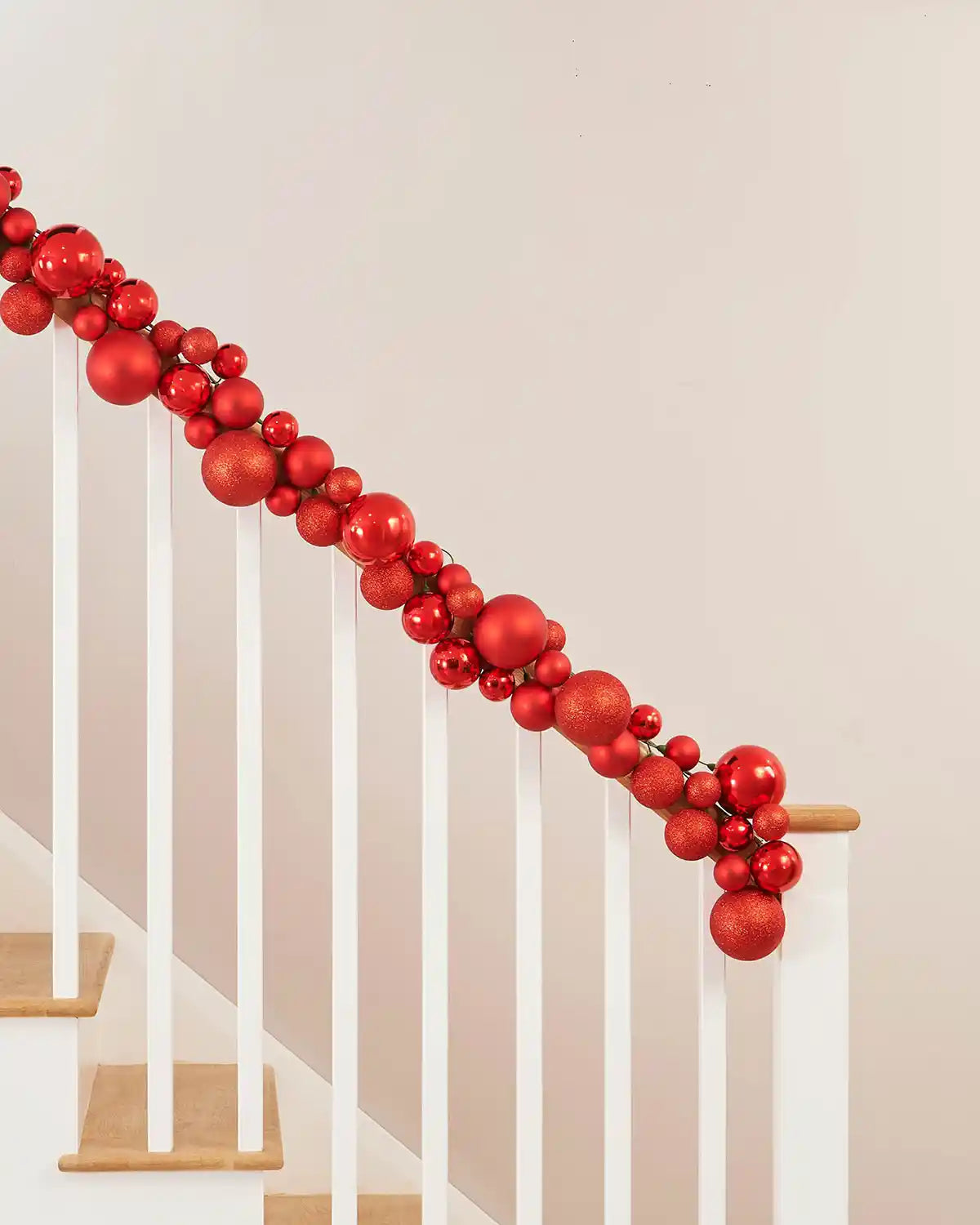 ✨ 5.9ft Decorate in Minutes! Christmas Ornament Garland for Trees, Stairs & Mantels