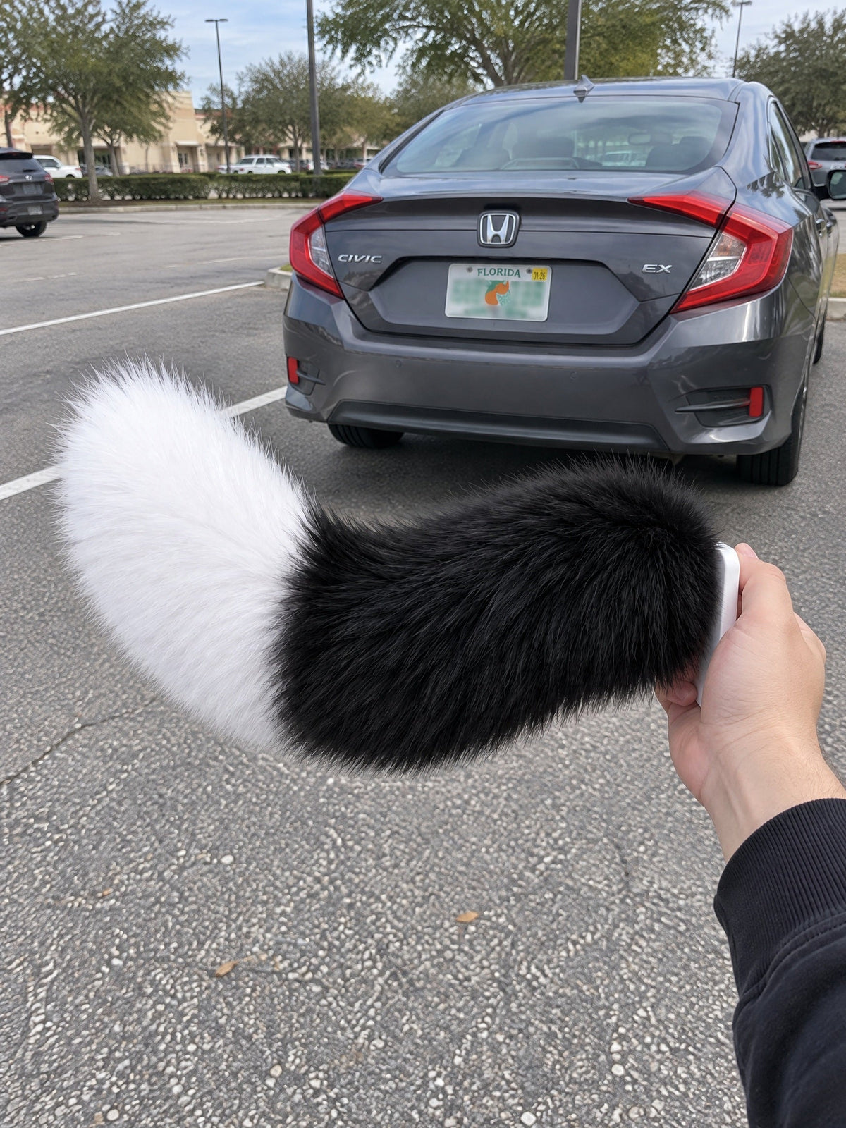 🦊 Fluffy Fox Tail Car Decor | Cute Auto Accessory