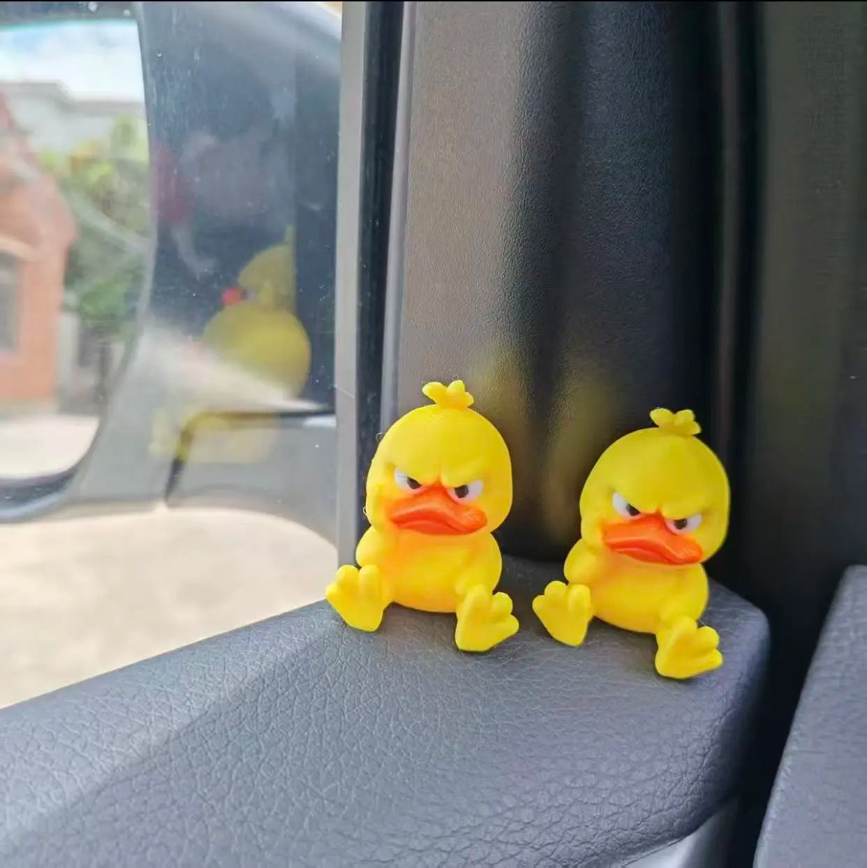 Funny Angry Duck Statue - Cute Desktop & Car Decor