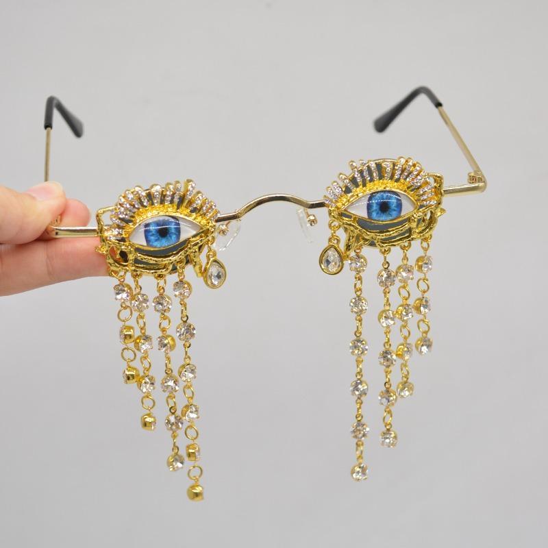 Gothic witch sunglasses with golden tassels